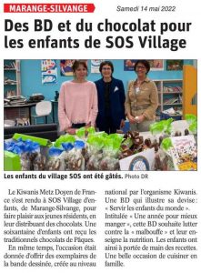 Des BD et du chocolat pour les enfants de SOS Village